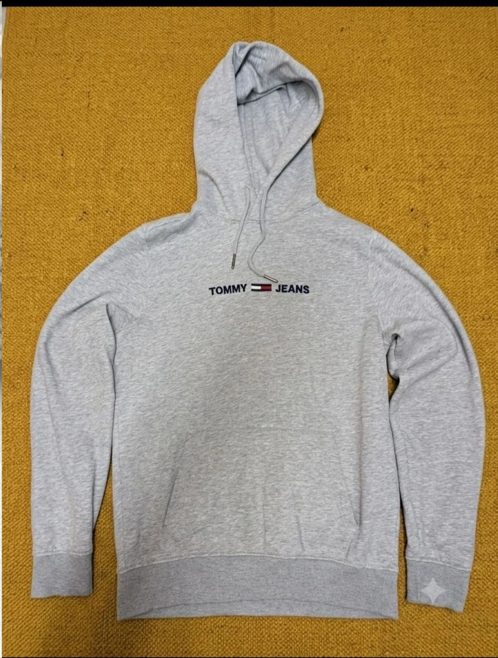 Sudadera gris con capucha Tommy Jeans talla M